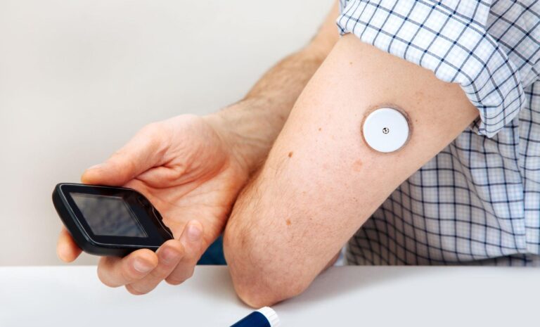 Conheça o Sistema Flash de Monitoramento de glicose