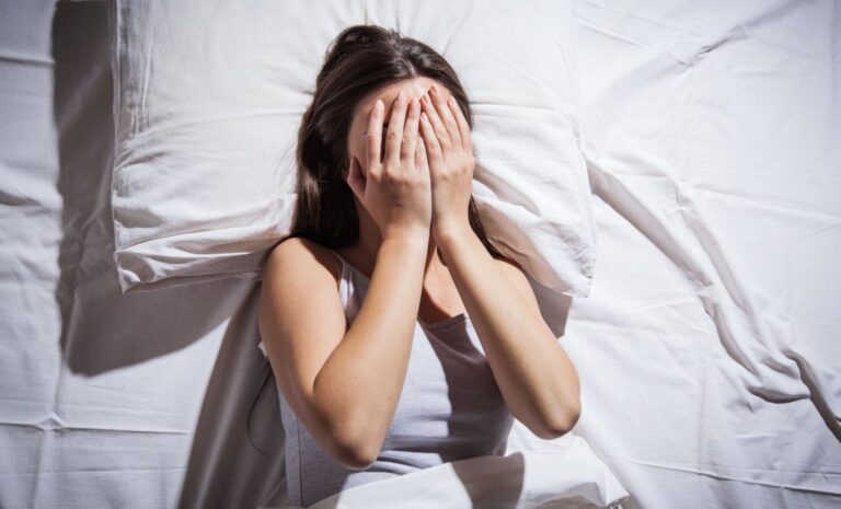 Insônia na menopausa: como superar?